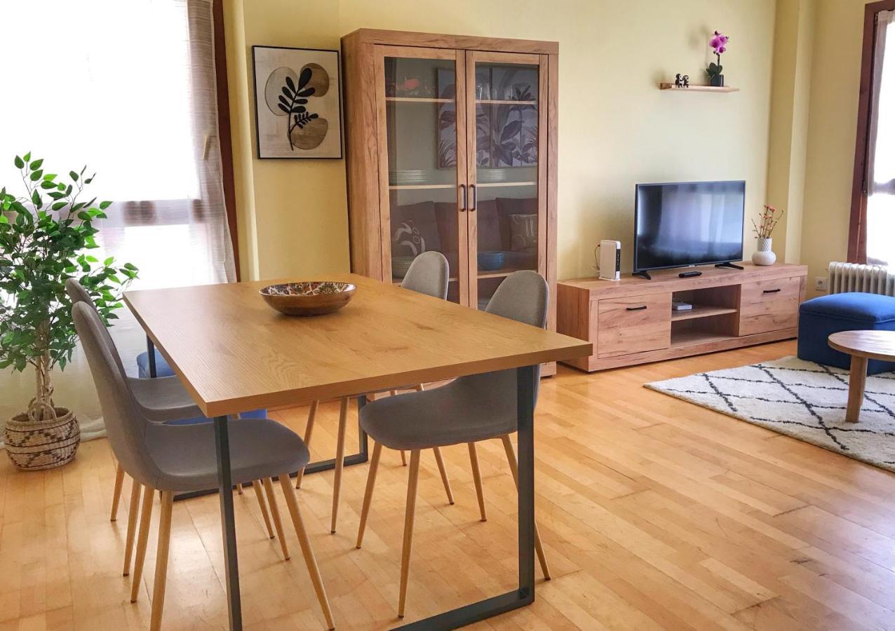 Ekhiola Txiki Lägenhet Ochagavía Exteriör bild
